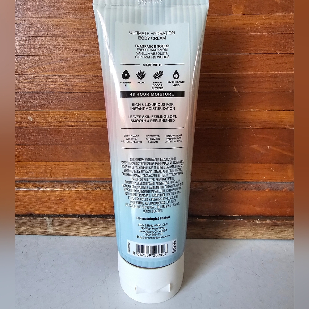 Bath & Body Works Vanilla Romance Body Cream - Picture 2 of 3